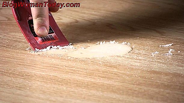 Clean Wax Stains On A Laminate Floor, How To Clean Stains On Laminate Floors