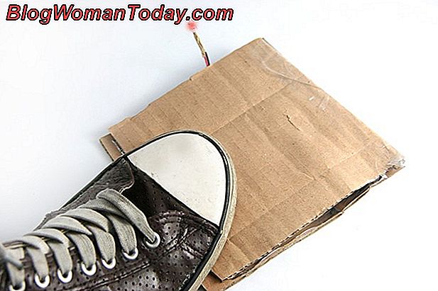 How To Make A Menu On Cardboard Do It Yourself how-to-make-a-menu-on-cardboard-do-it-yourself