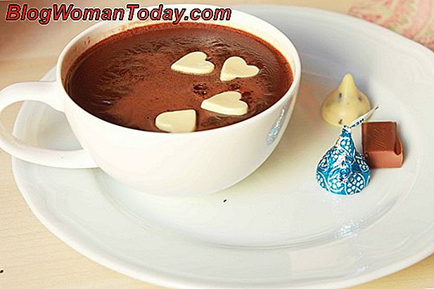 Sütsüz Sıcak Çikolata Nasıl Hazırlanır? 👩 Aşçılık